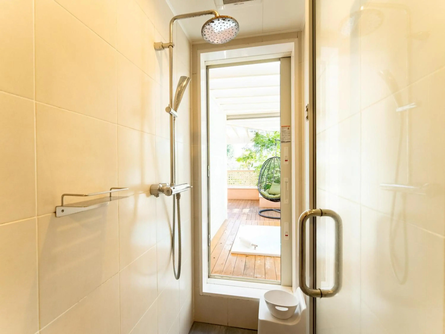 Koyaru-no-sato Doggys Island