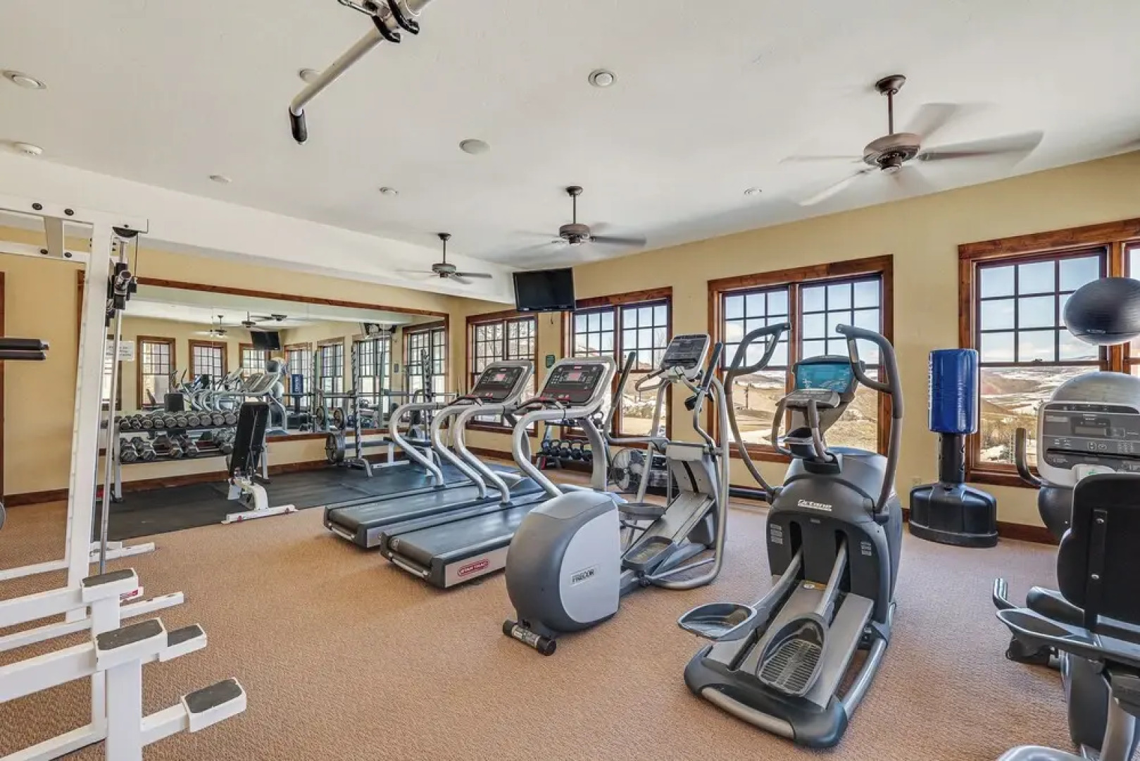 Walk to Ski Lift: Granby Ranch Family Retreat!