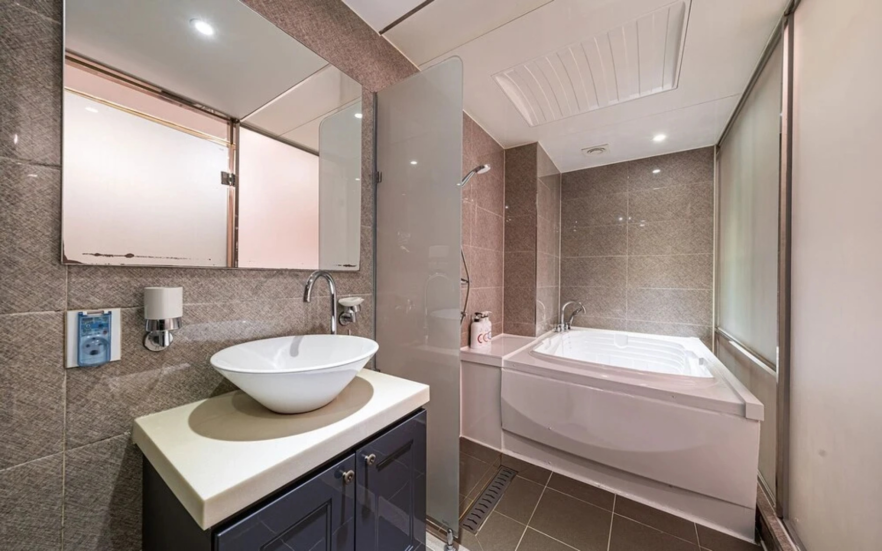 Copper THE Stay Here