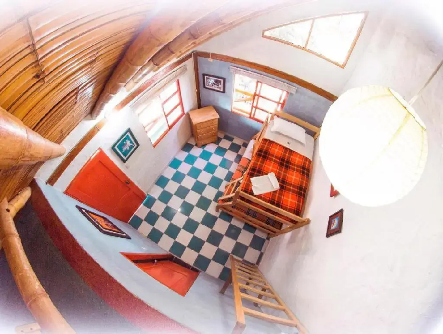 Pop House Montañita