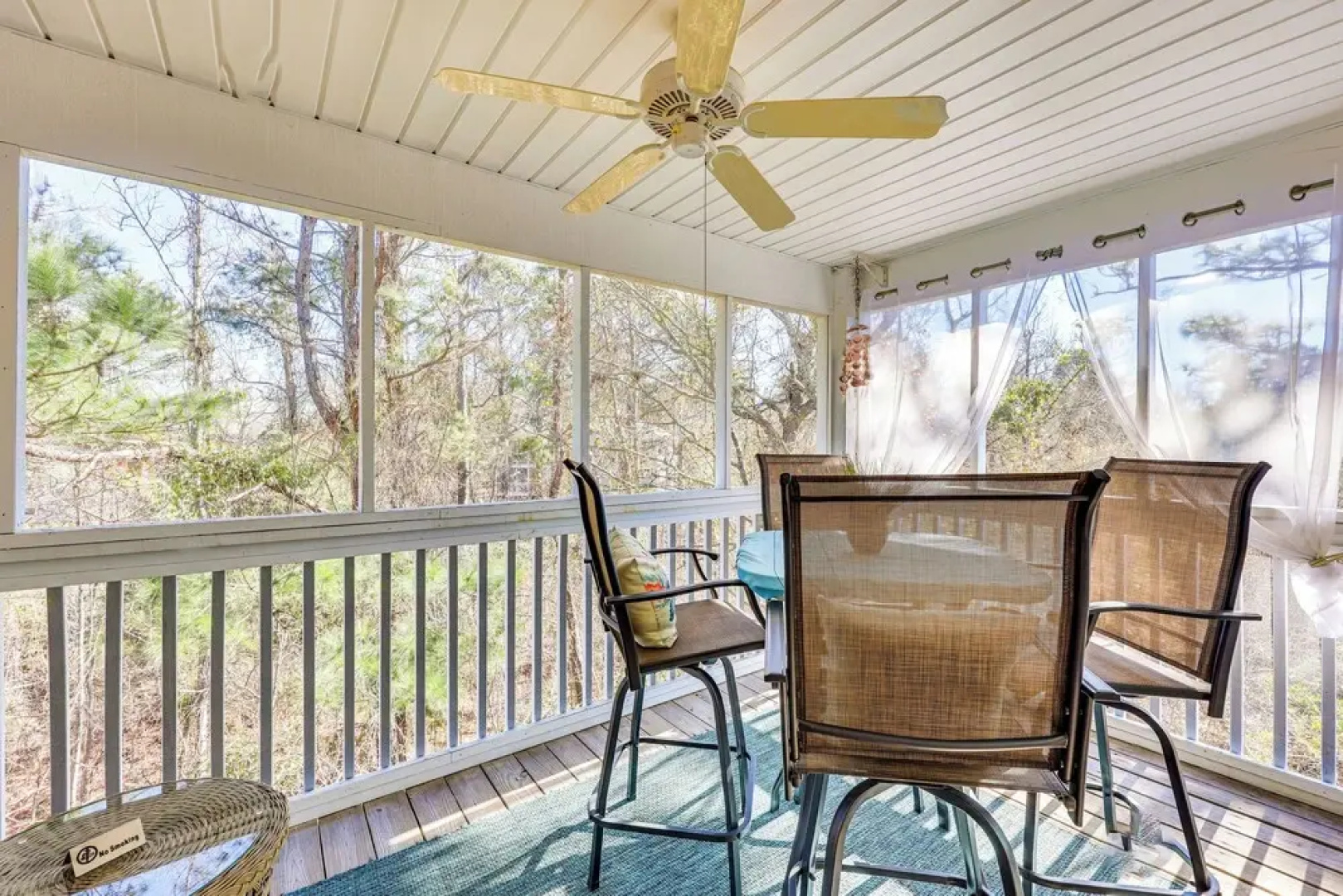 Marina & Beach Club Access: Condo in Southport