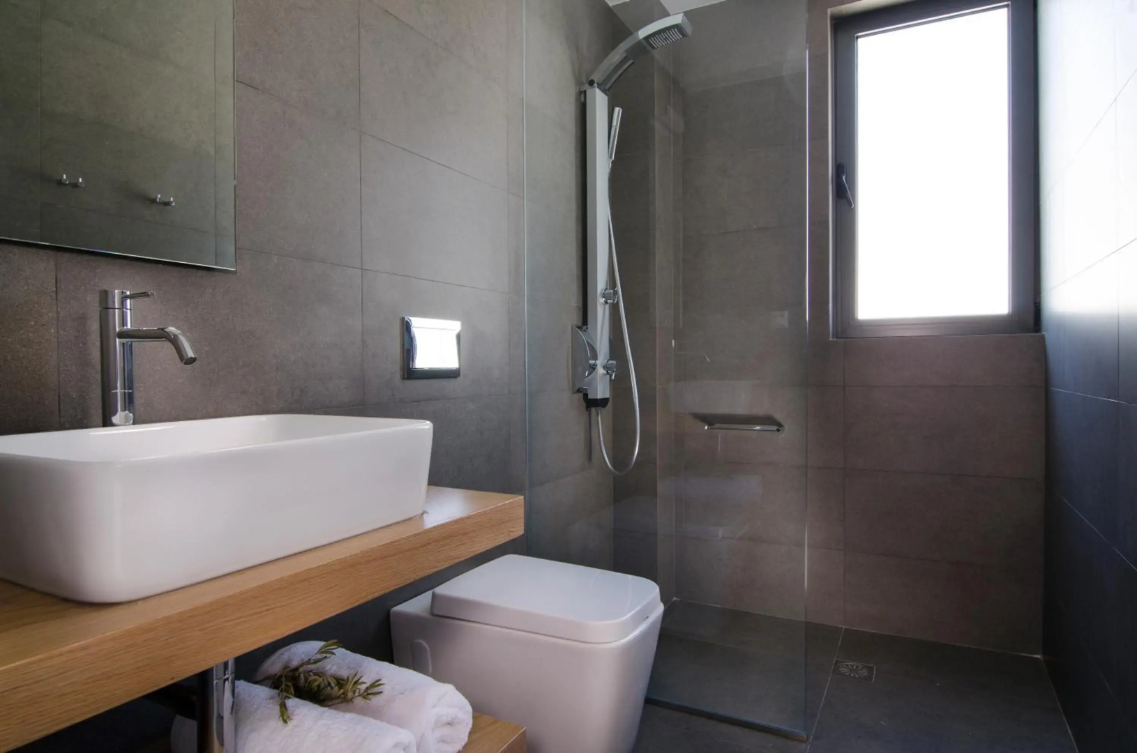 Seametry Luxury Living Apartments Adults Only