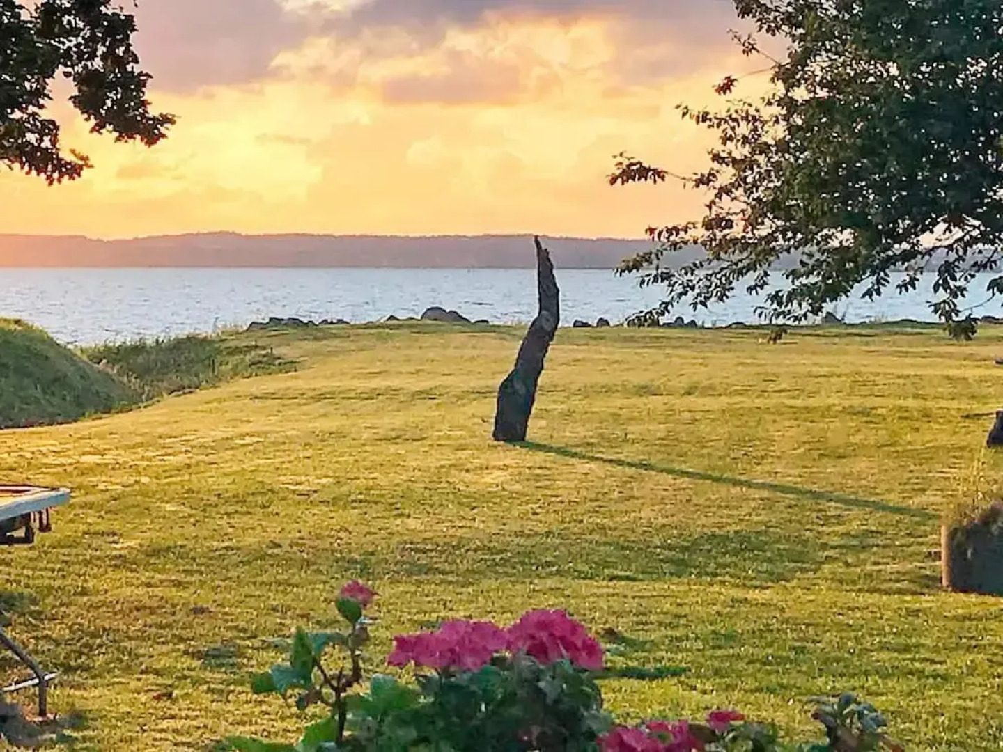 6 Person Holiday Home in Broager