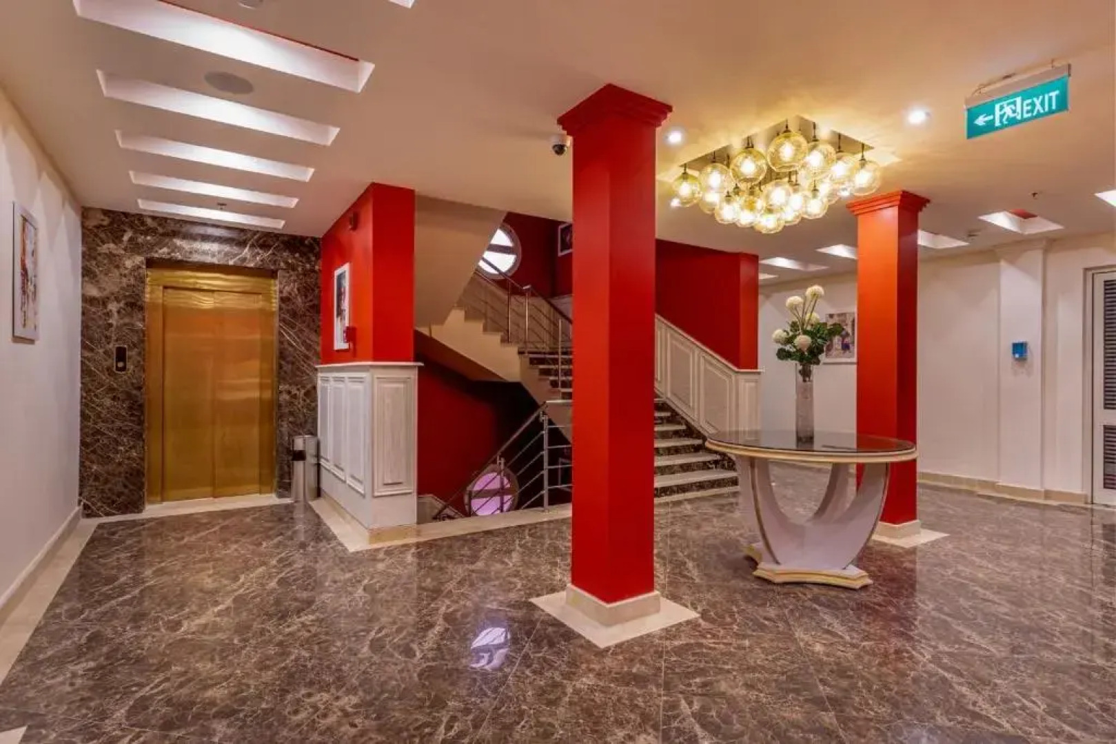 Royal Day Plaza Hotel