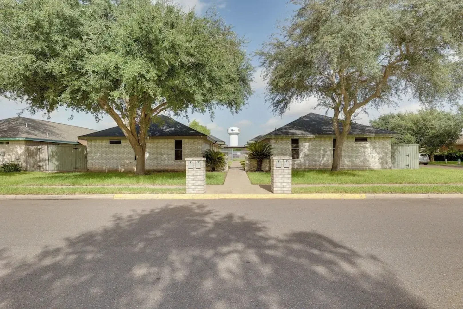 Pet-friendly Edinburg Apartment With Pool Access!