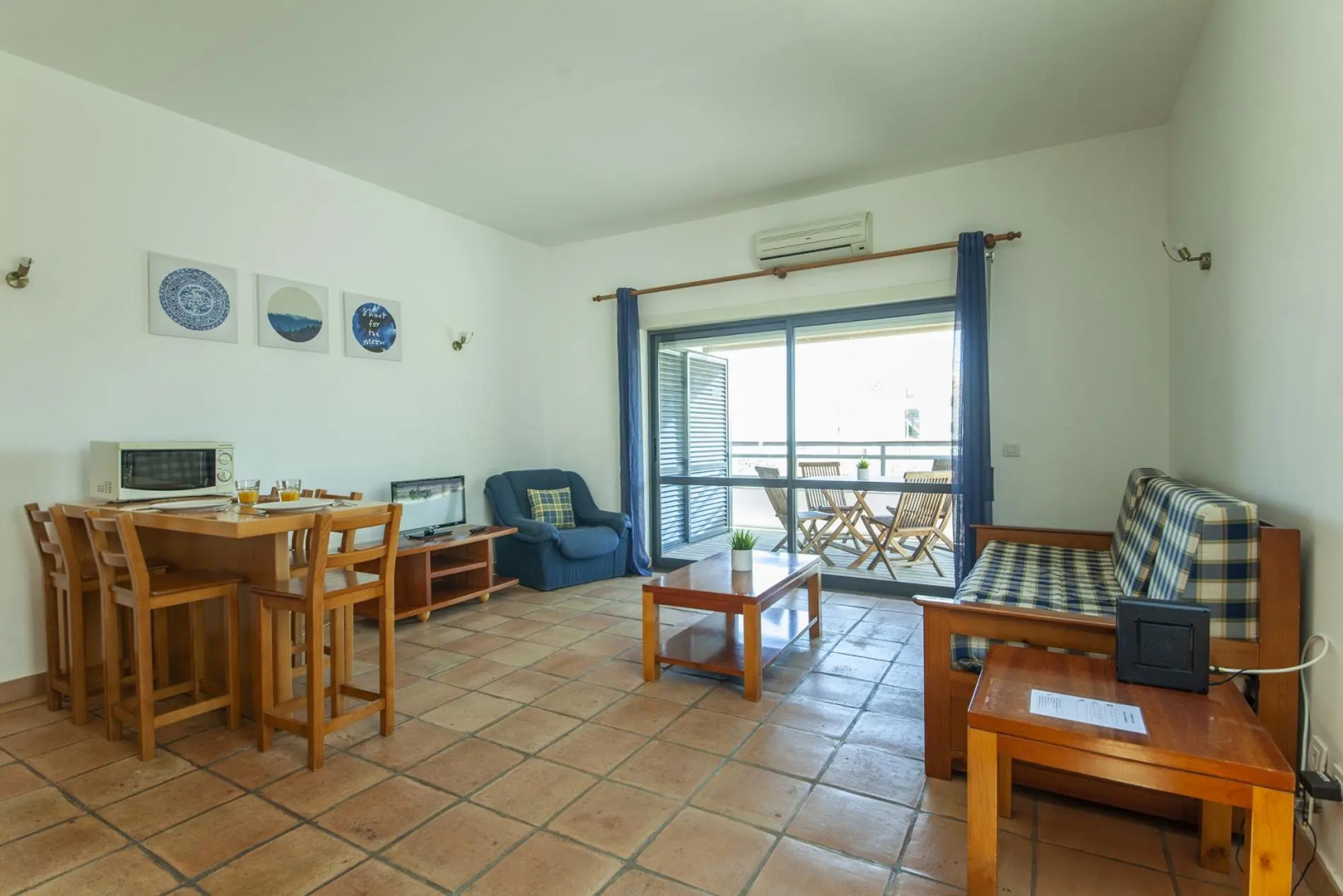 A11 - MarinaPark Hill Beach Apartment