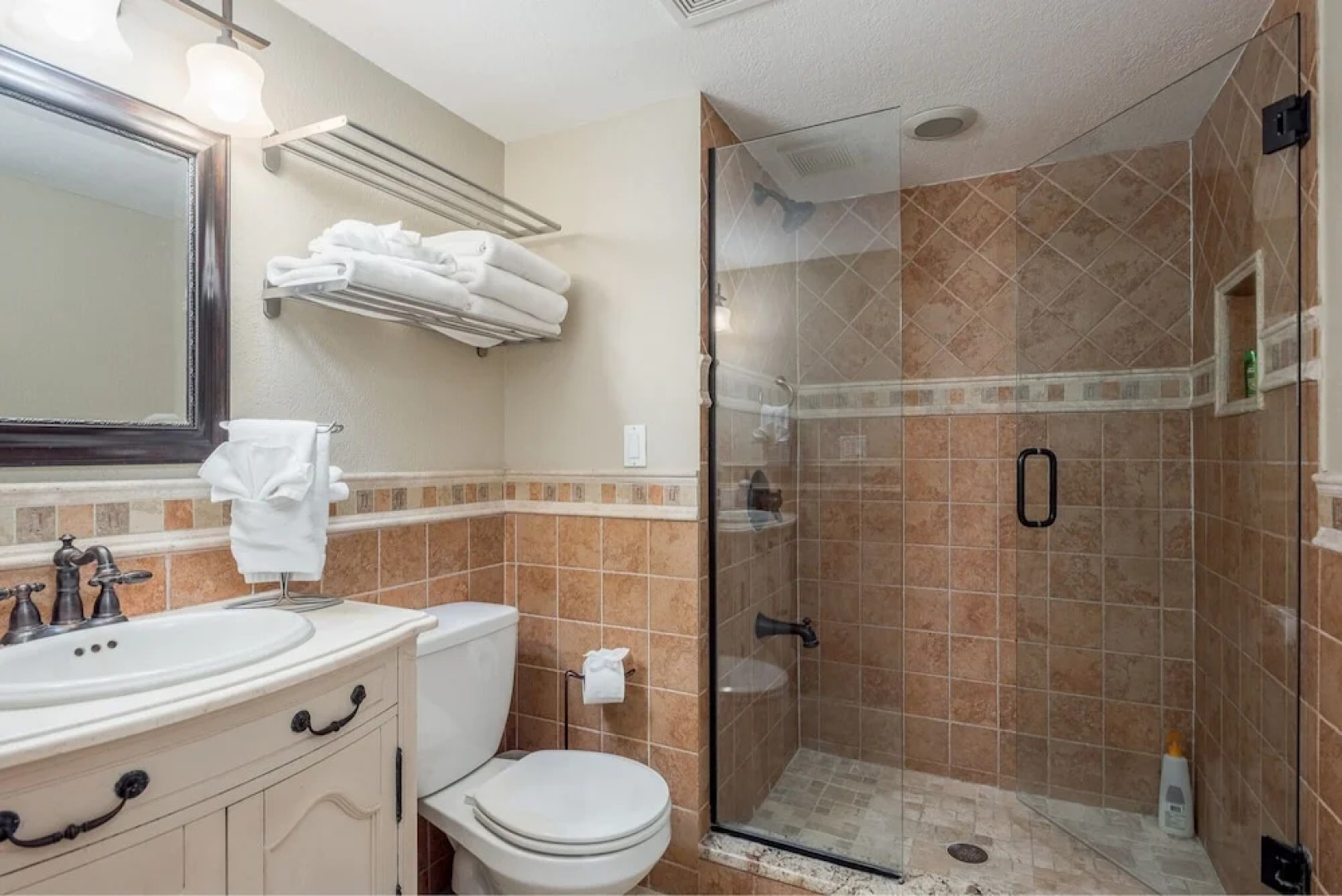 Great 6BR for All Ages/Heated Pool 5 Min to Beach by RedAwning