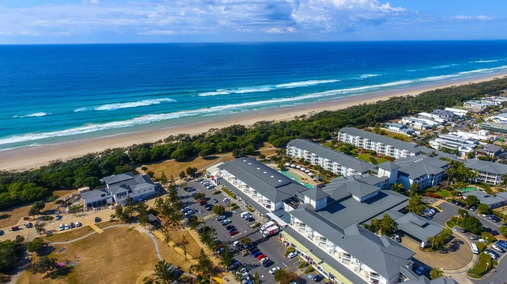 Resort Apartment on Salt Beach 6318