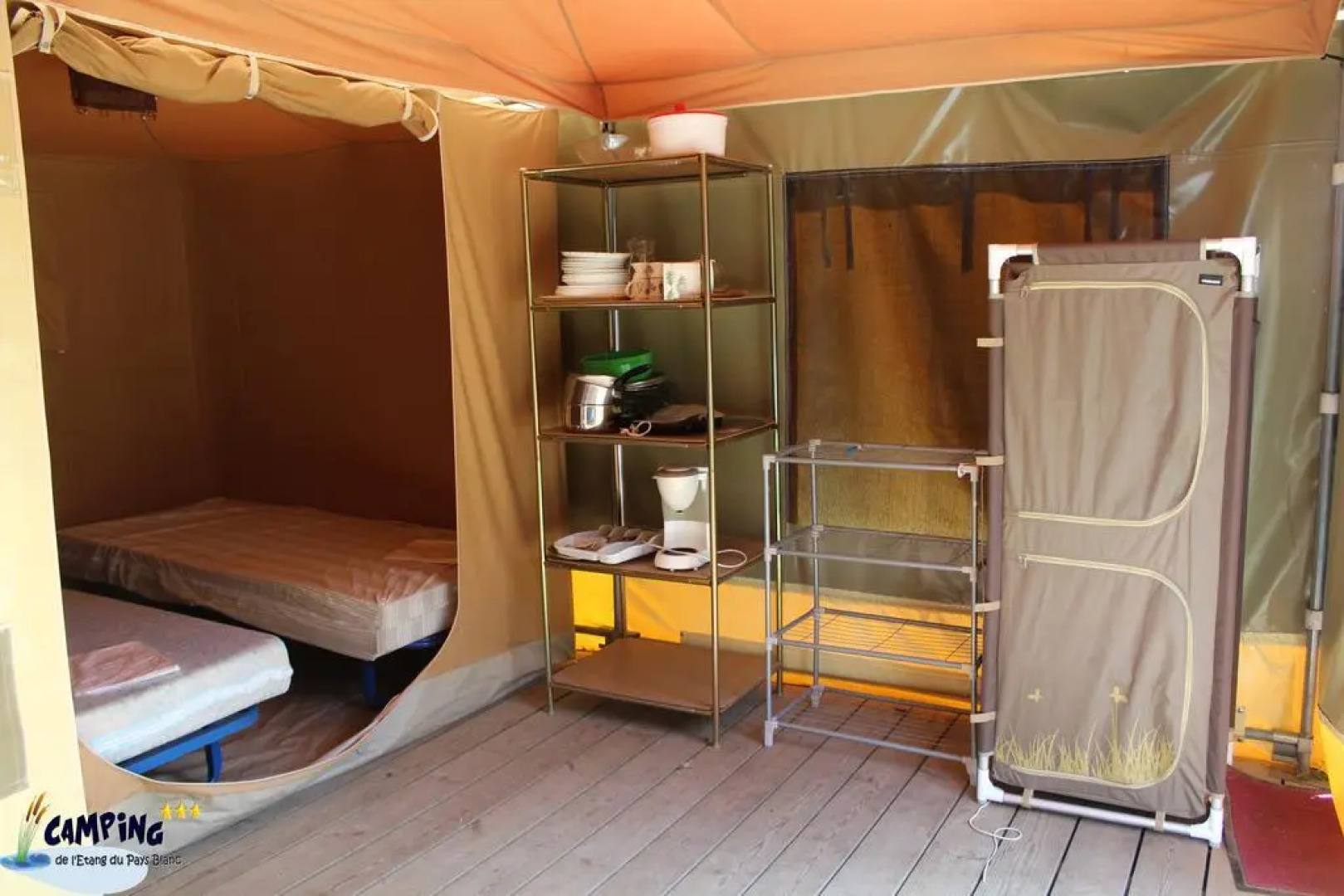 Camping de lEtang du Pays Blanc