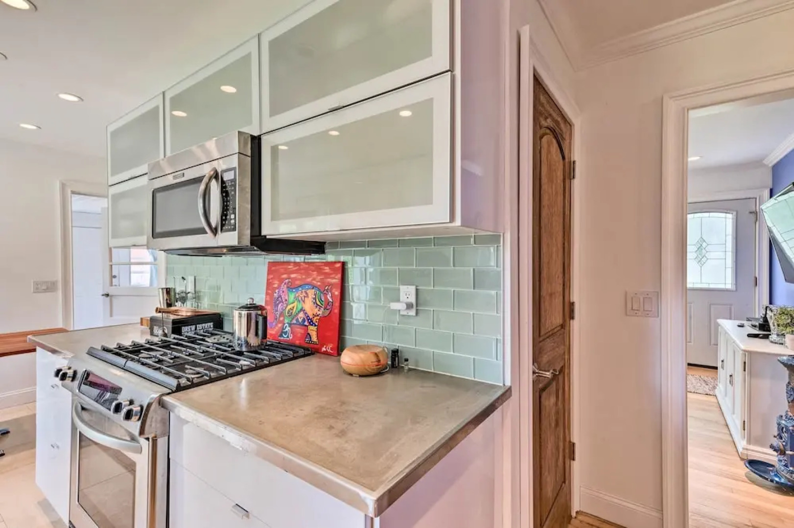 Hamptons Bay Home on Shinnecock Bay w/ Yard!