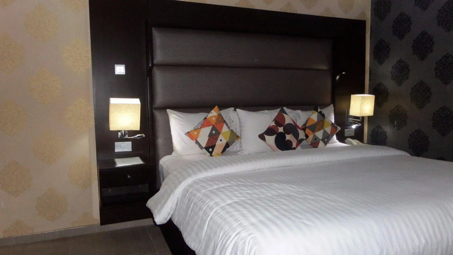 Larry Mitchelle Suites