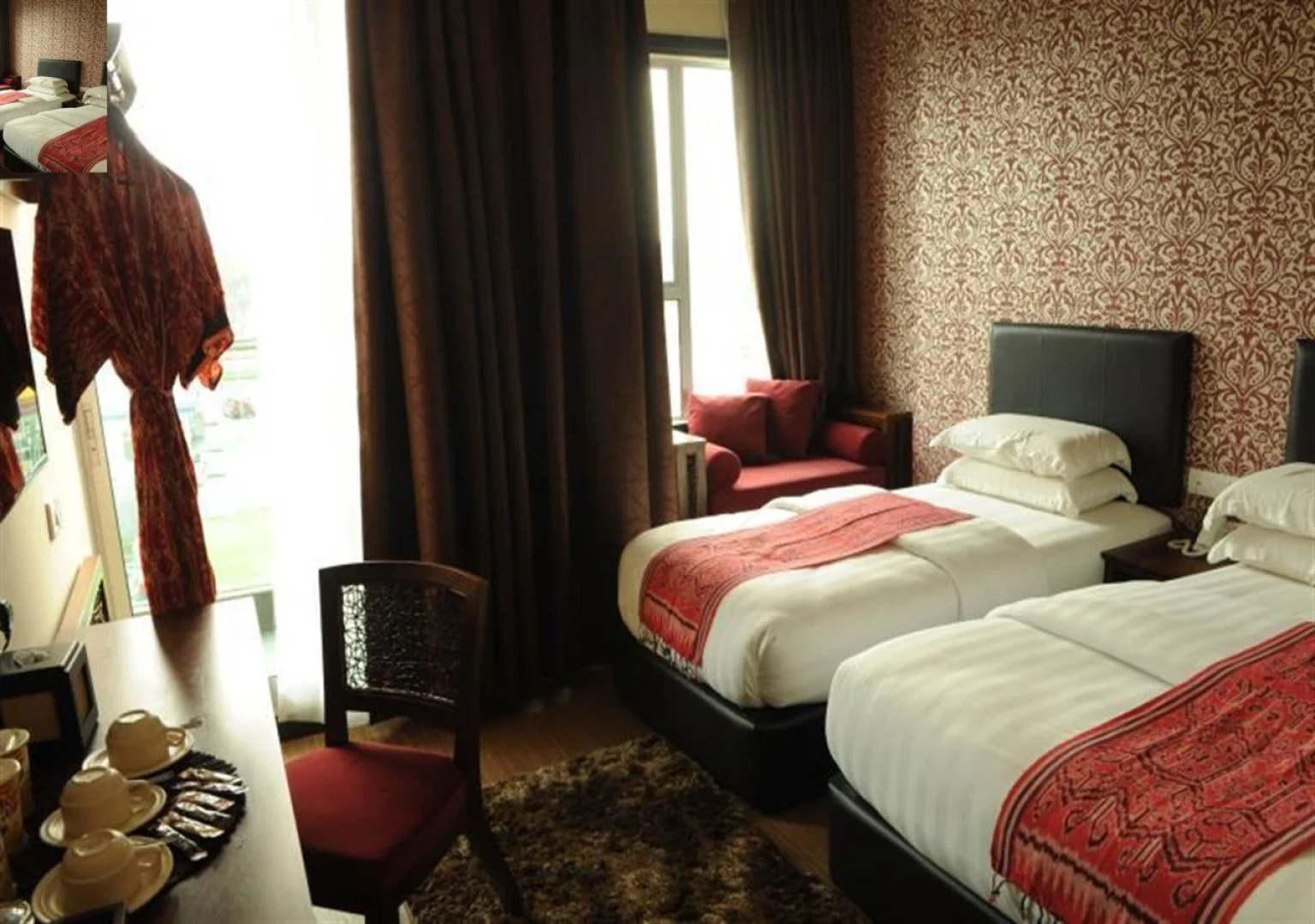 Sea Lion Firefly Concept Hotel