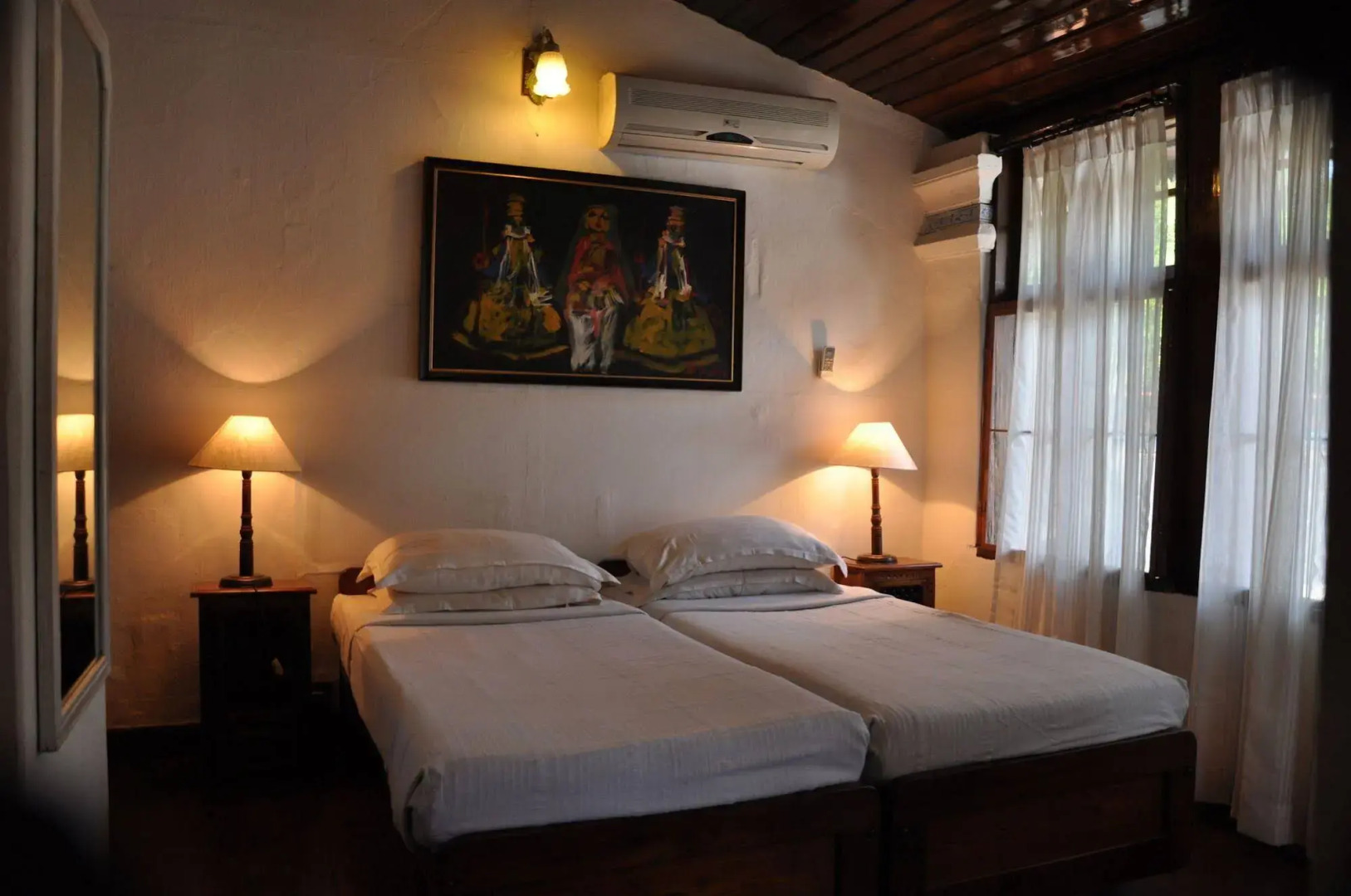 The Old Courtyard Hotel