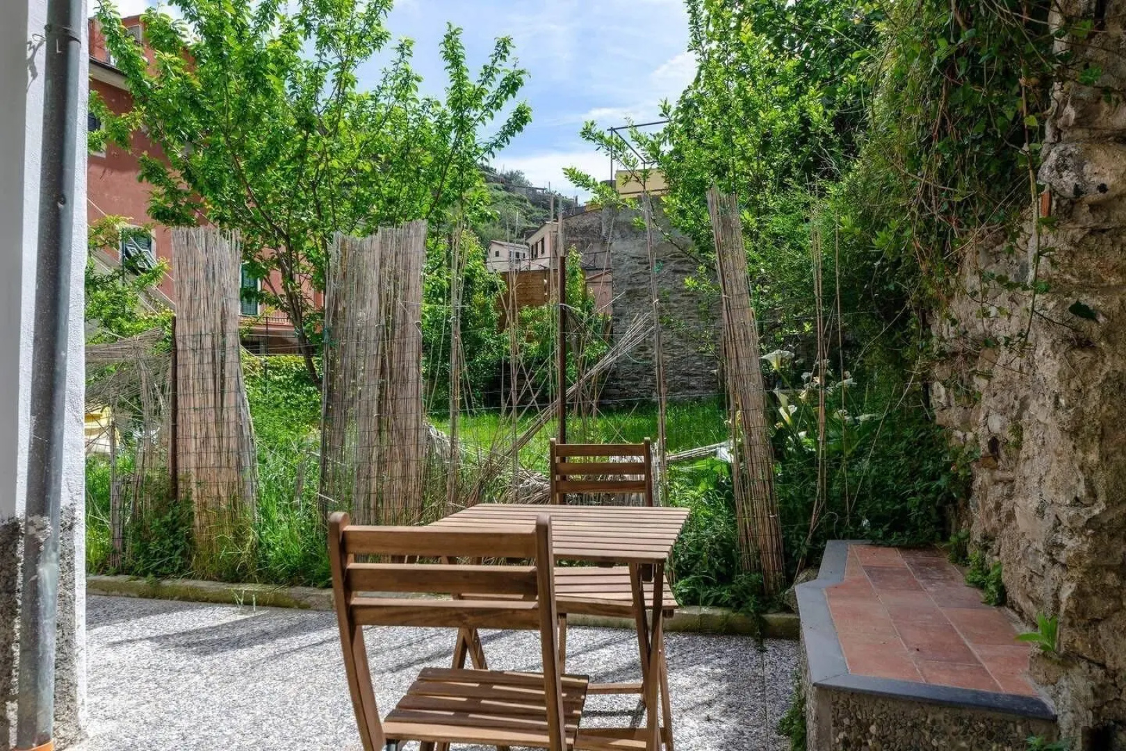 ALTIDO Pretty House in Vernazza Yard Apartment