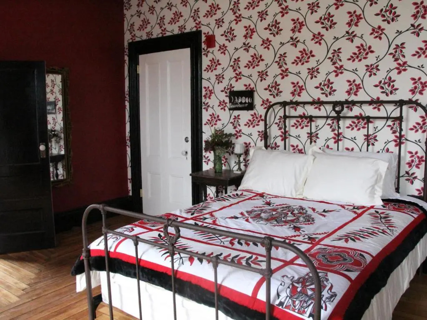 The Wedding Cake House