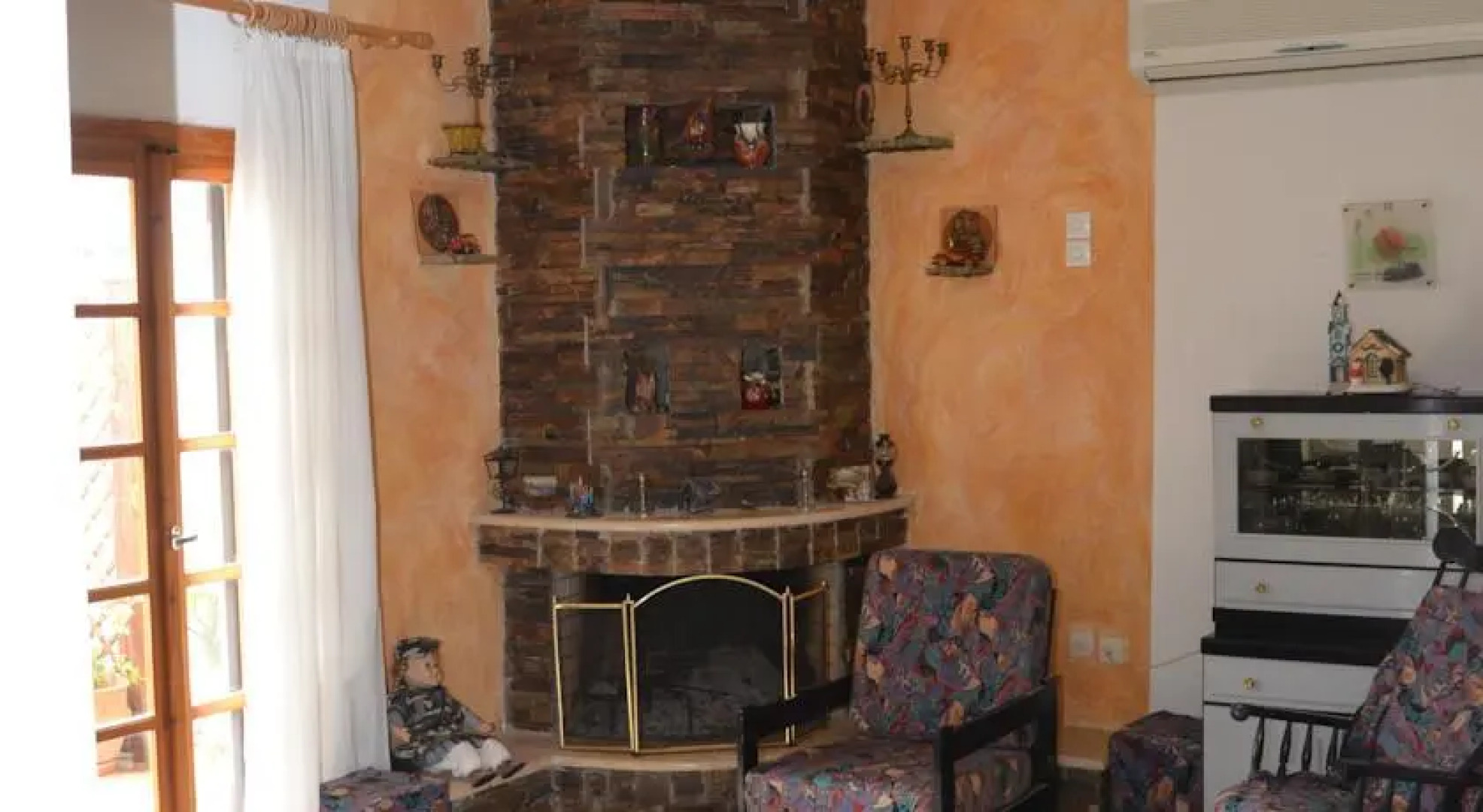 Rose Garden Holiday Home