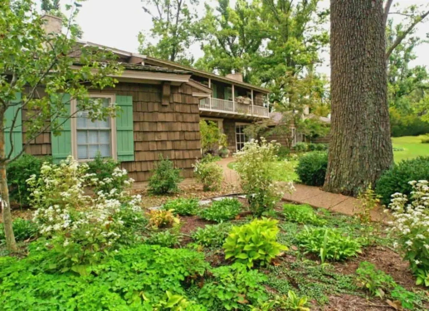 Ruby Lodge at Spring Lake Woods
