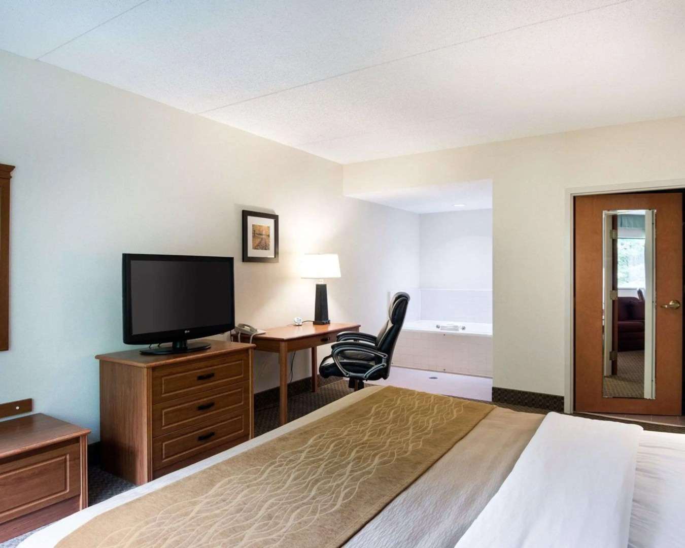 Comfort Inn & Suites LaVale - Cumberland