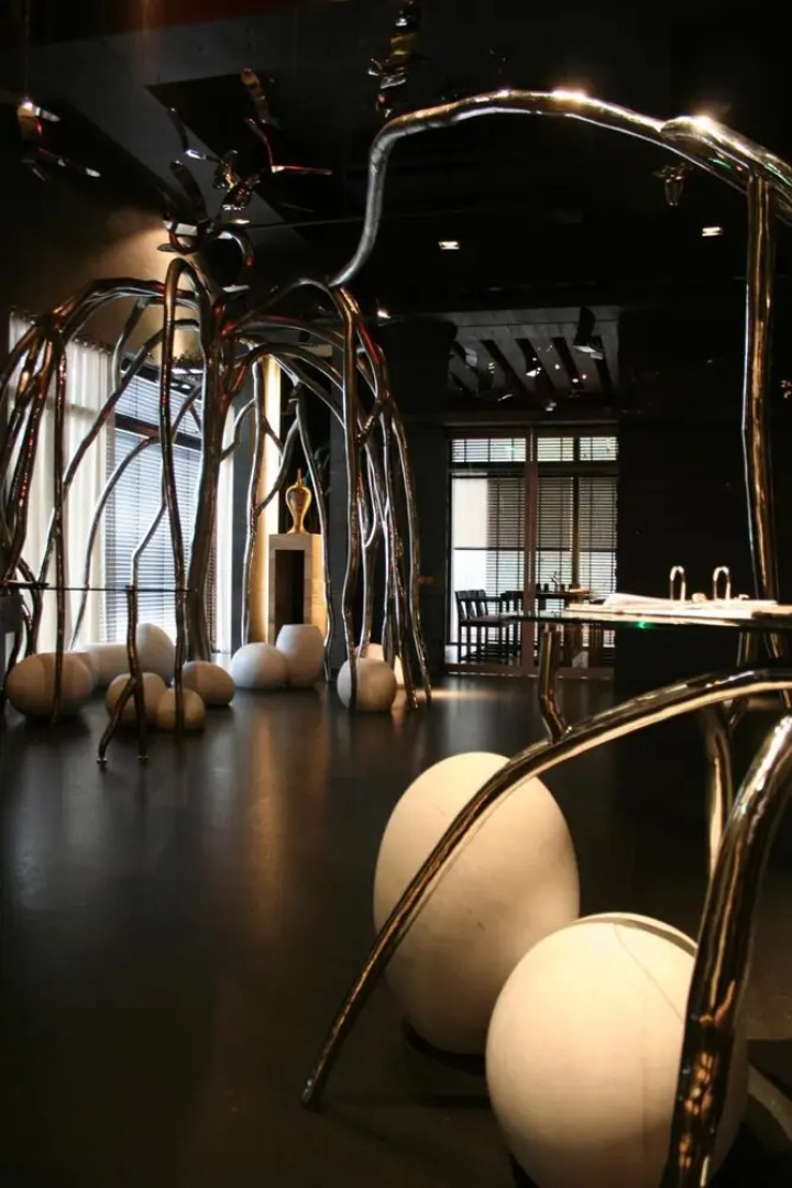 Monarch Skyline Hotel