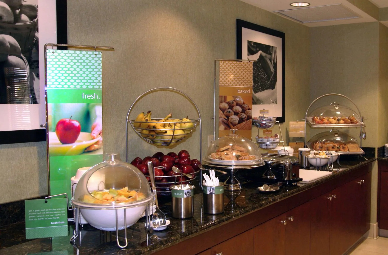 Hampton Inn & Suites Seal Beach