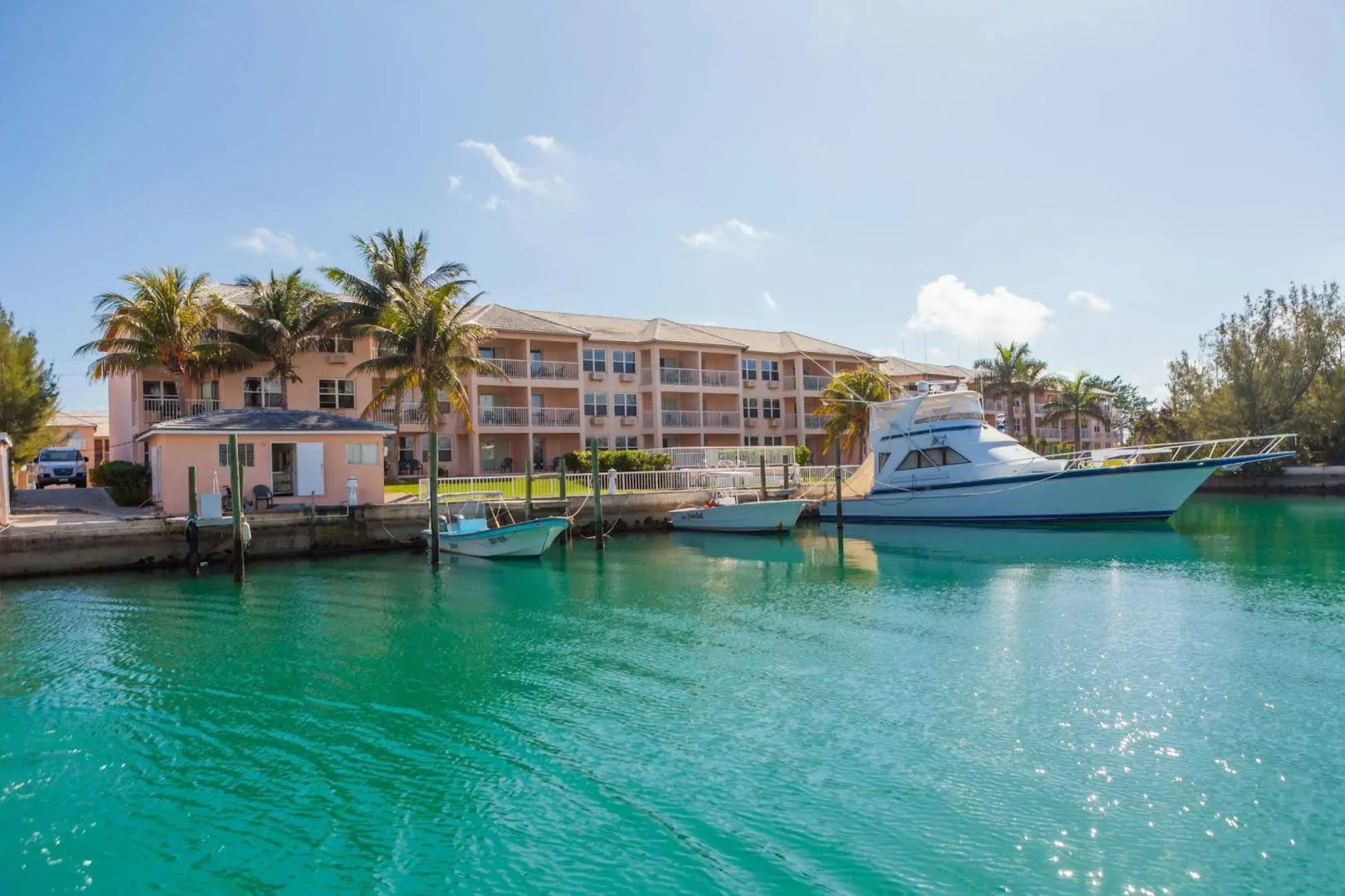 Island Palm Marina Villas