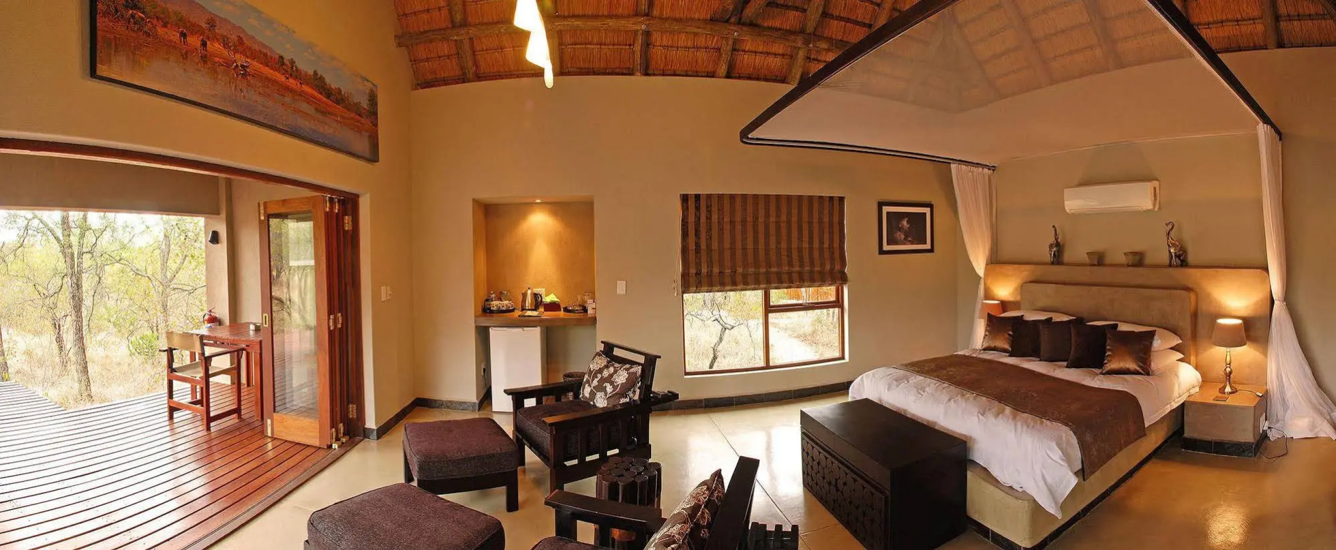 Raptor Retreat Game Lodge