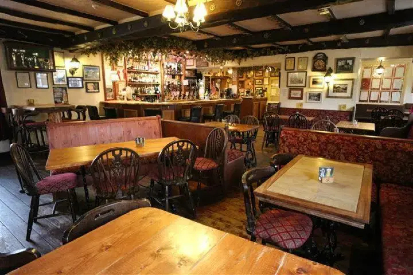 Strands Hotel/Inn & Micro Brewery