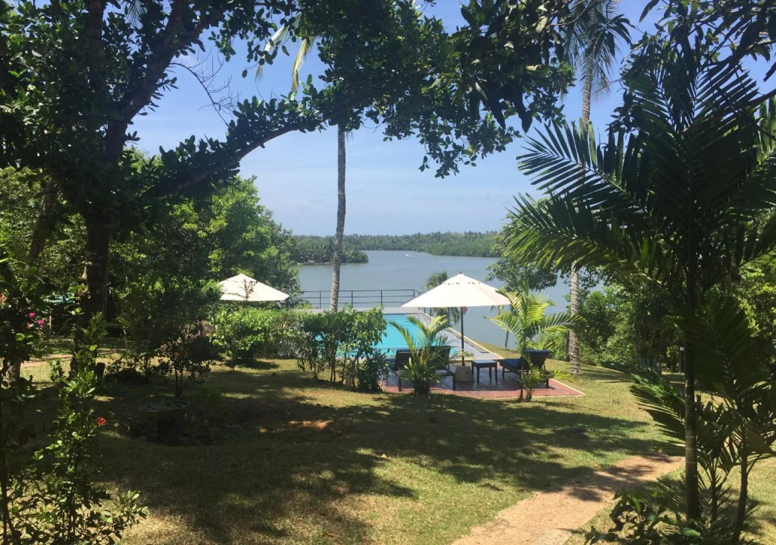 Kadolana Eco Village