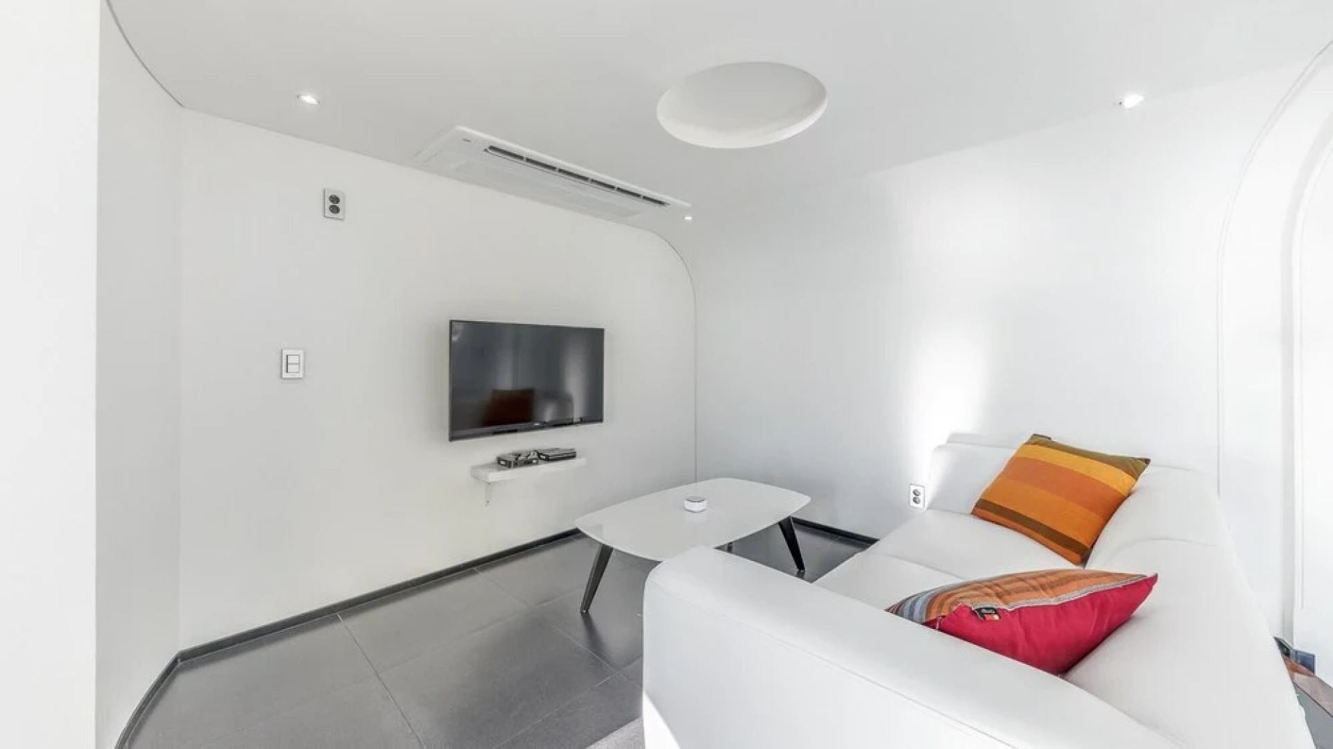 Namhae Pumda Pool Villa Pension