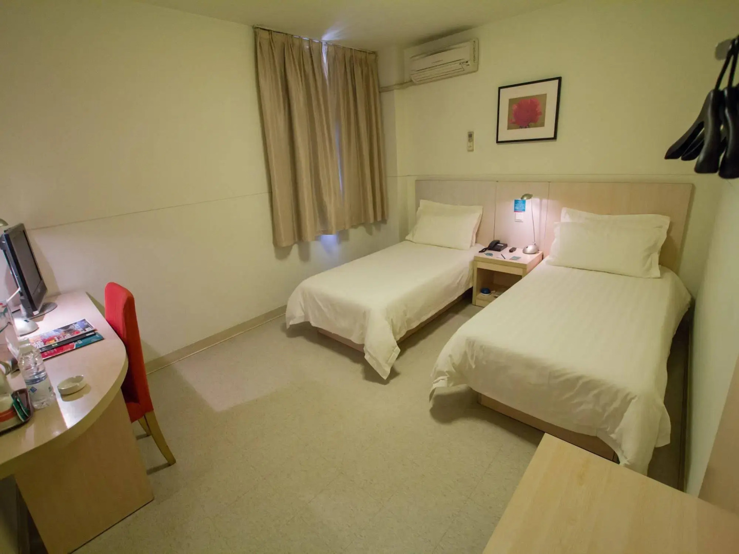 Jinjiang Inn (Huamu,Shanghai)