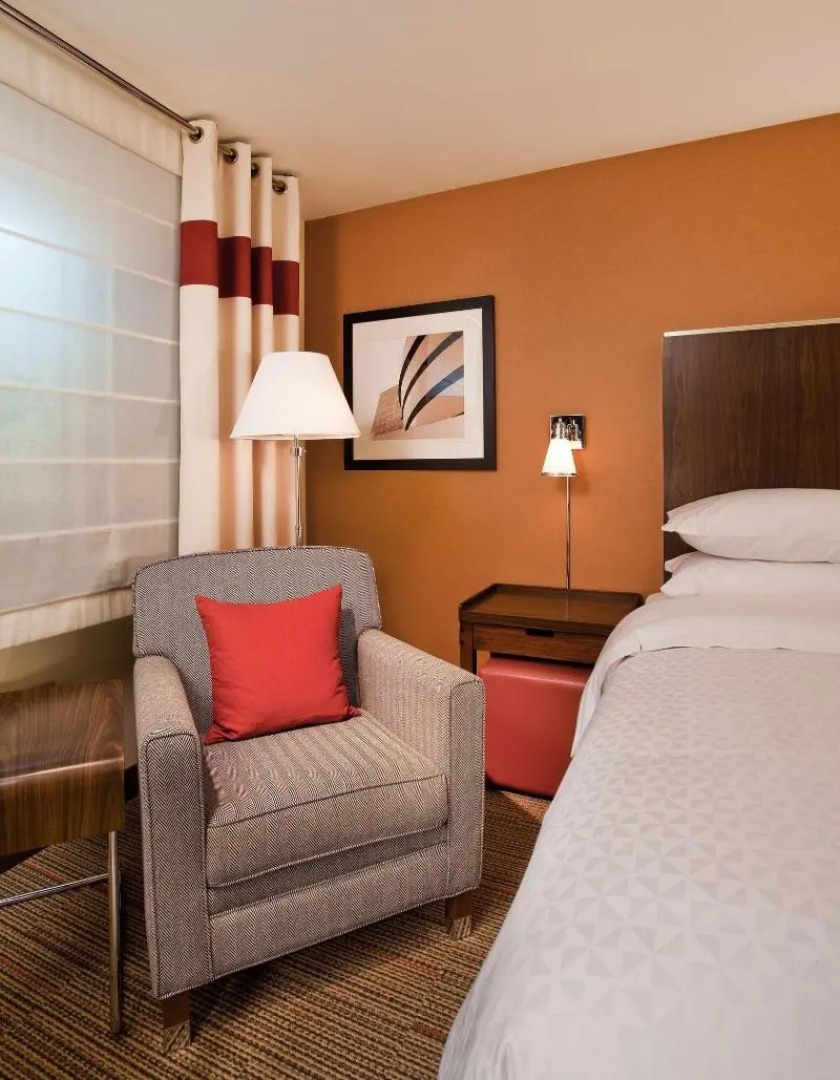 The Crossroads Hotel, Newburgh