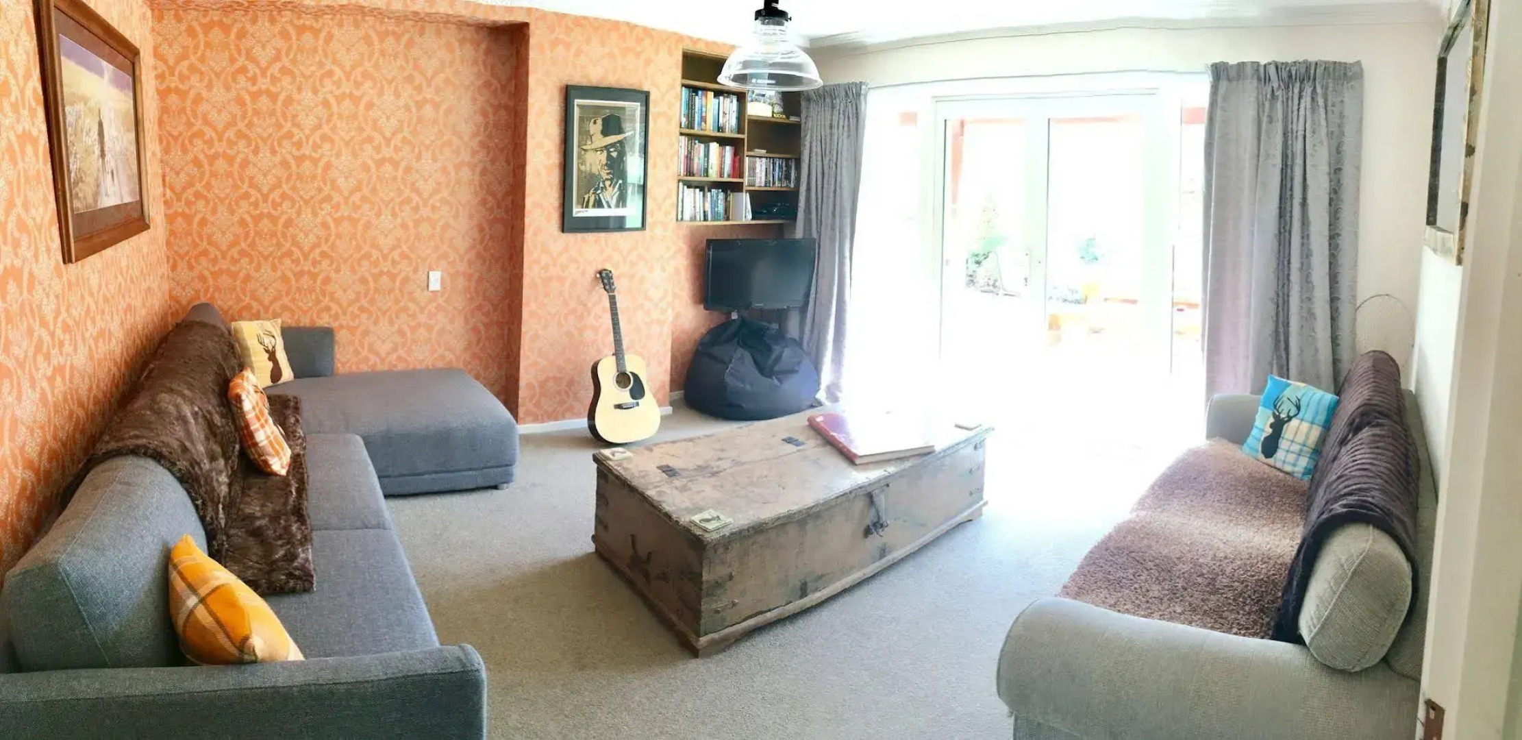 Castle Hill Lodge Bed and Breakfast