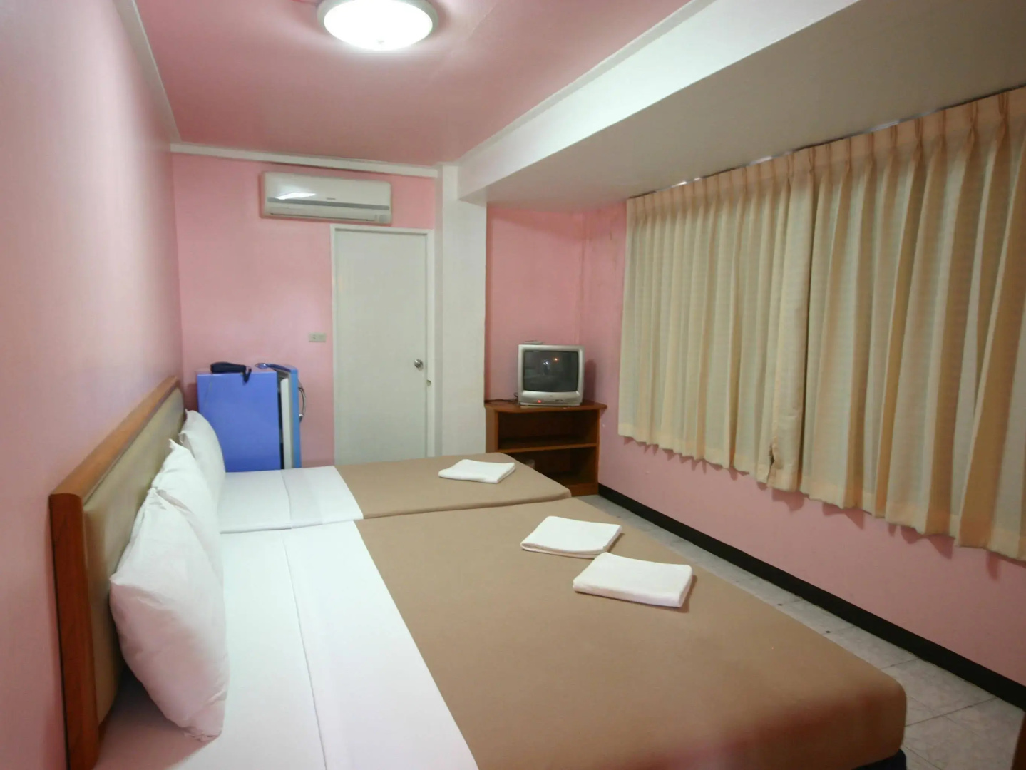 Siam Star Hotel