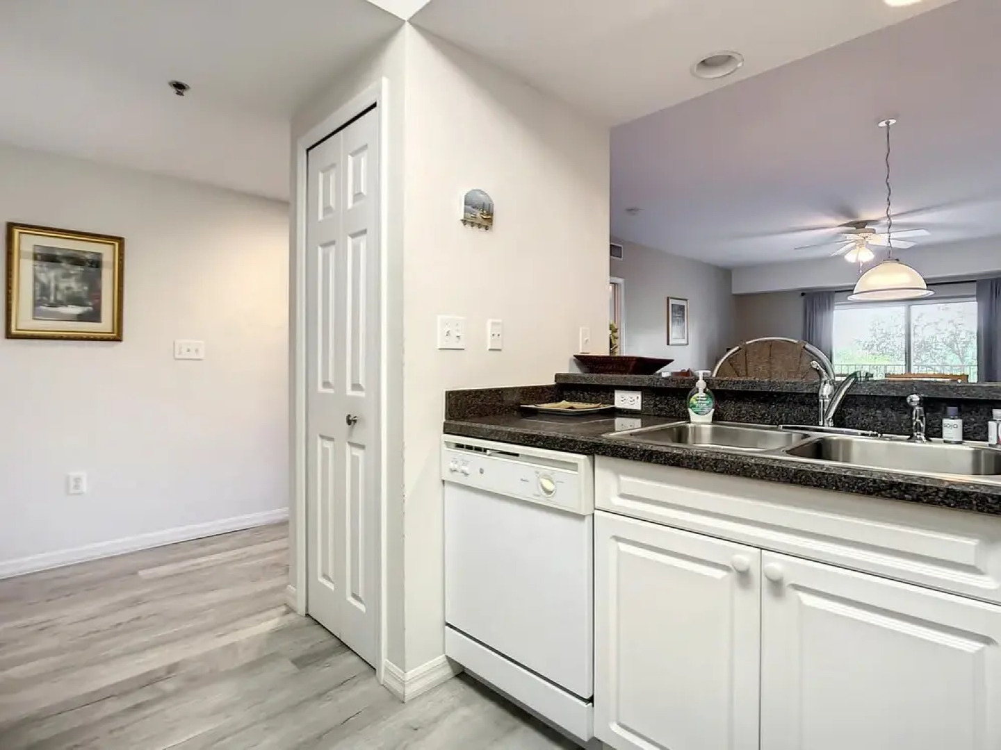 Lovely 3 2 Condo Looking out Over the Estuary Ocean Walk Building 4 205