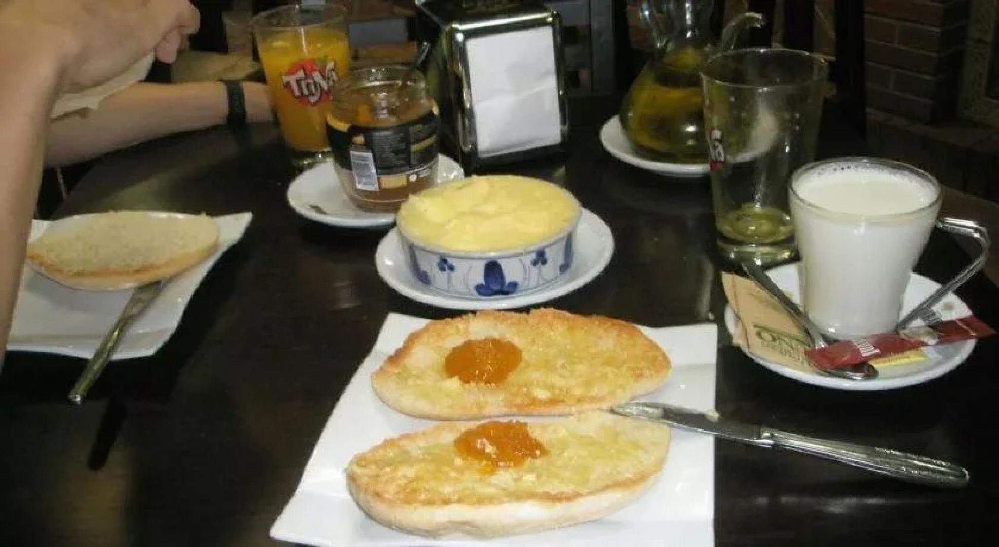 Hotel Mesón El Número Uno