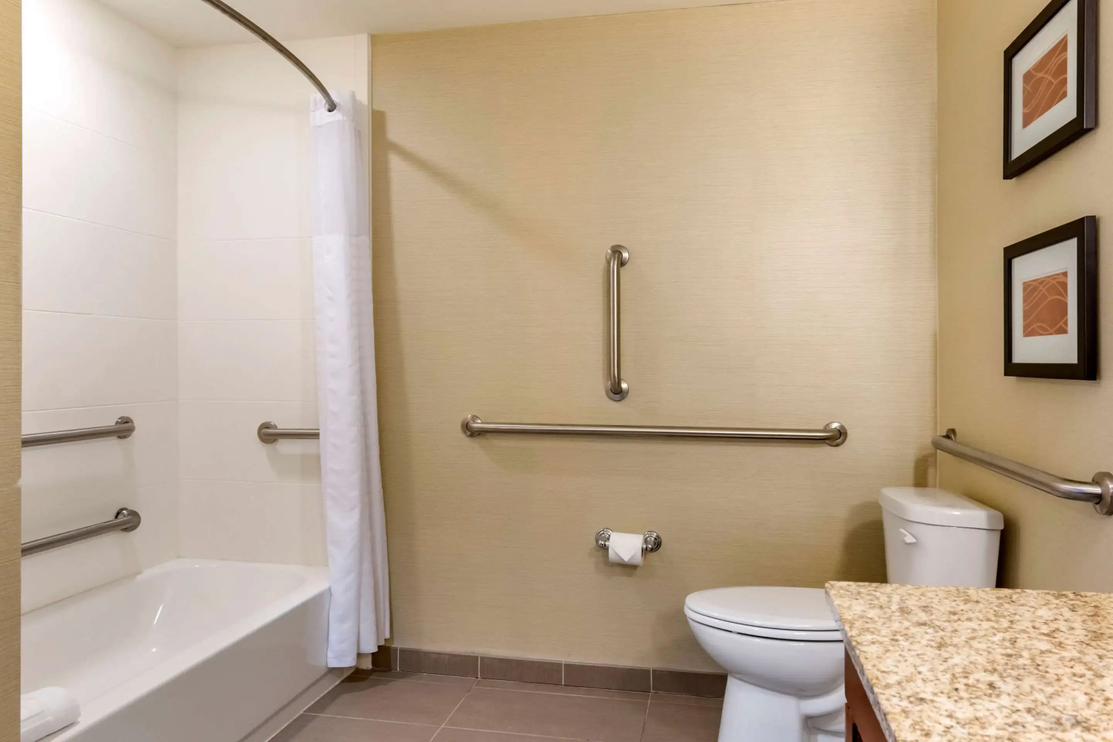 Comfort Inn PA Turnpike - 1-81