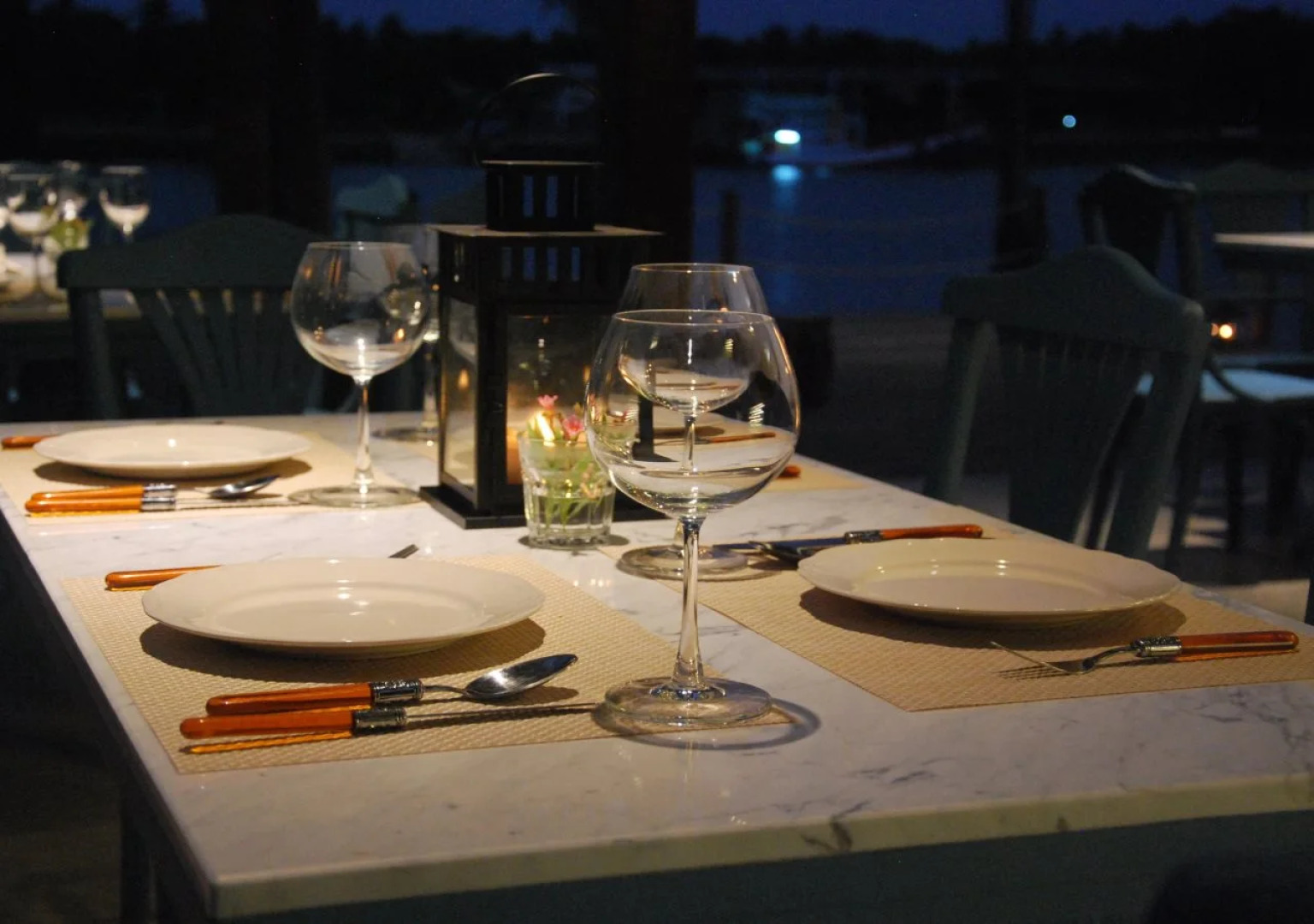 Pomelo Amphawa The Local Residence