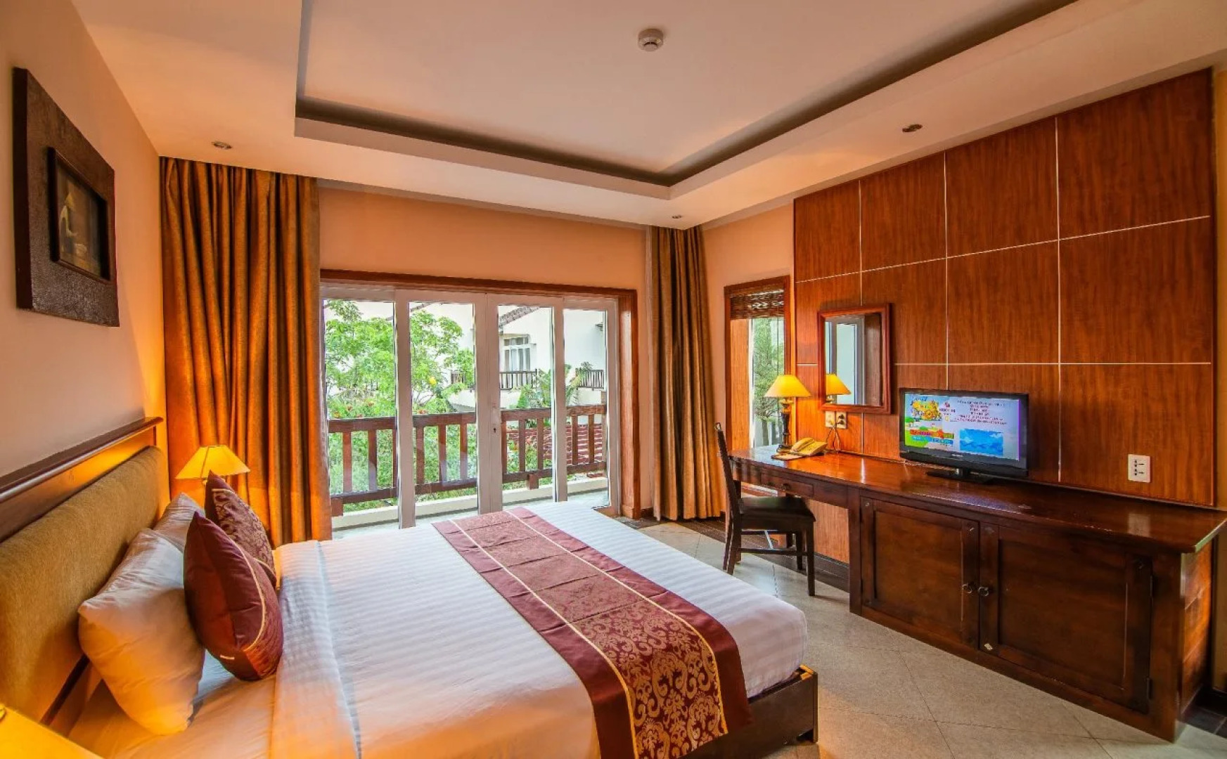 Bao Ninh Beach Resort