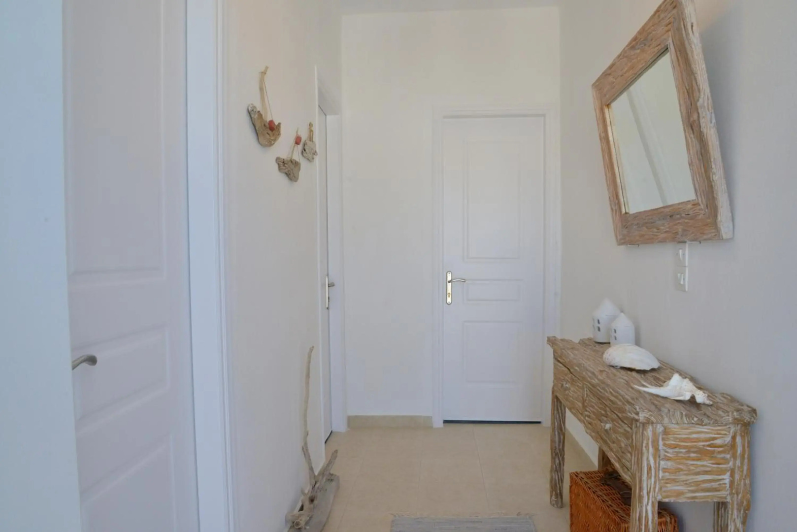 Heliotropio Studios & Apartments