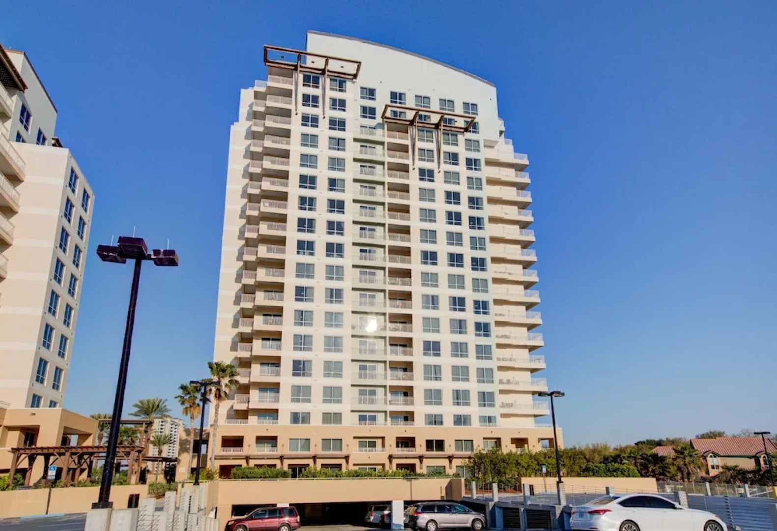 Luau II 7031/7033 at Sandestin