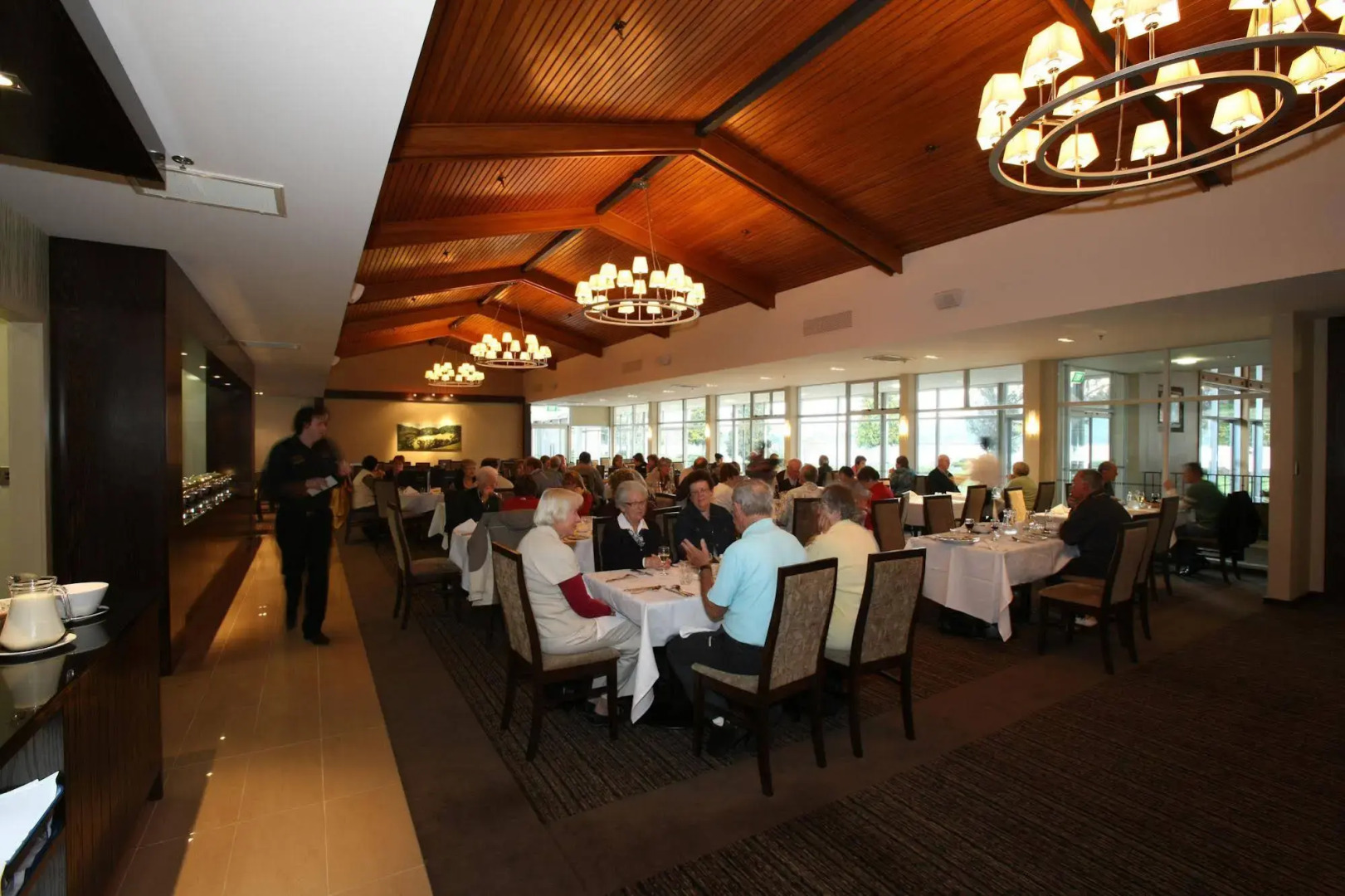 Distinction Te Anau Hotel And Villas