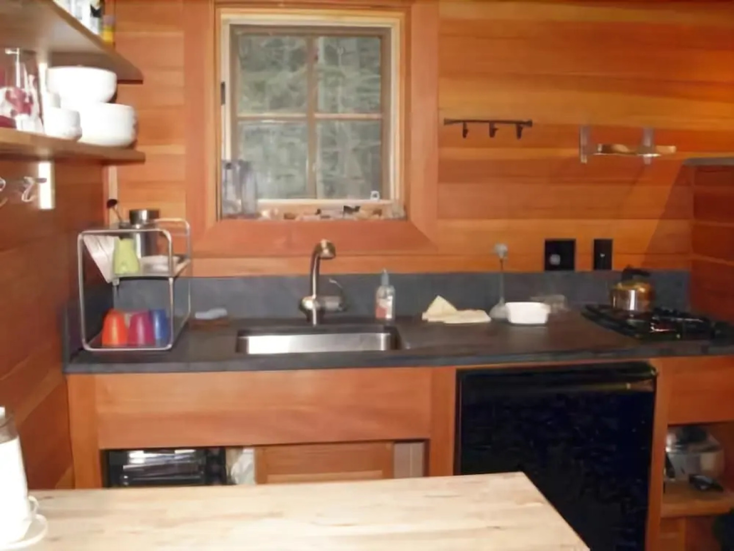 Alberta Lane Cottage - Five Bedroom Home