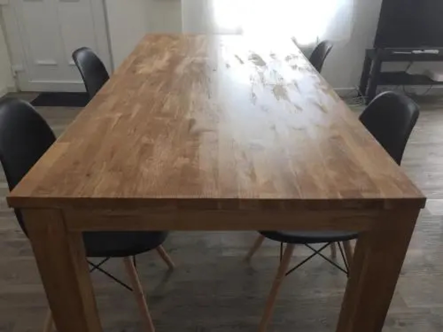 Maison neuve au pied des vignes