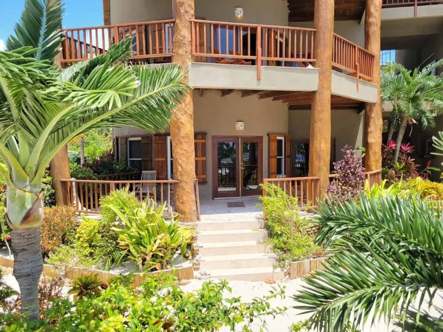 Indigo Belize 4a 3 Bedroom Condo by RedAwning
