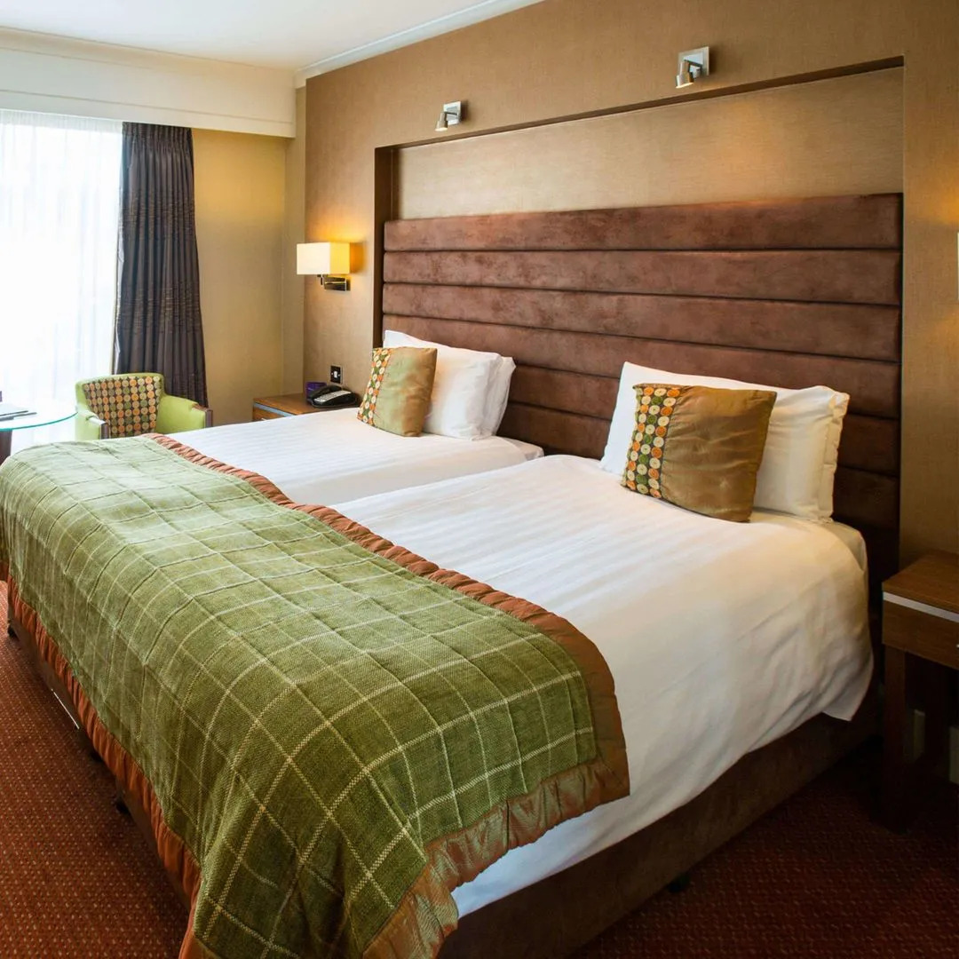 Hampshire Court Hotel & Spa