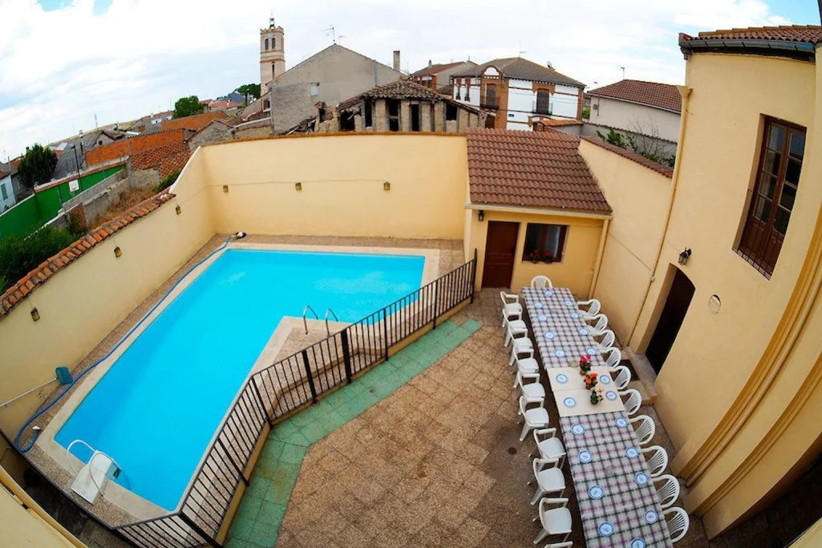 Caseron de Navas de Oro