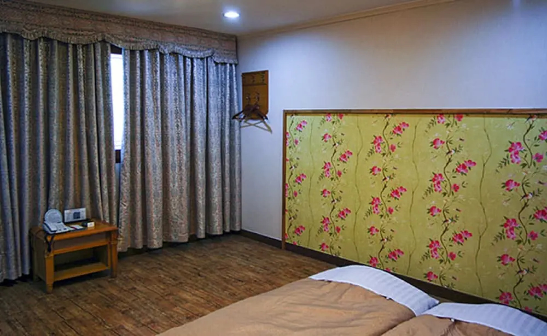 Punggi Tourist Hotel