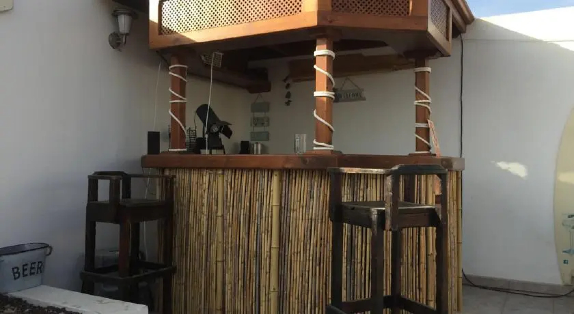 Beverley Hills Hostal