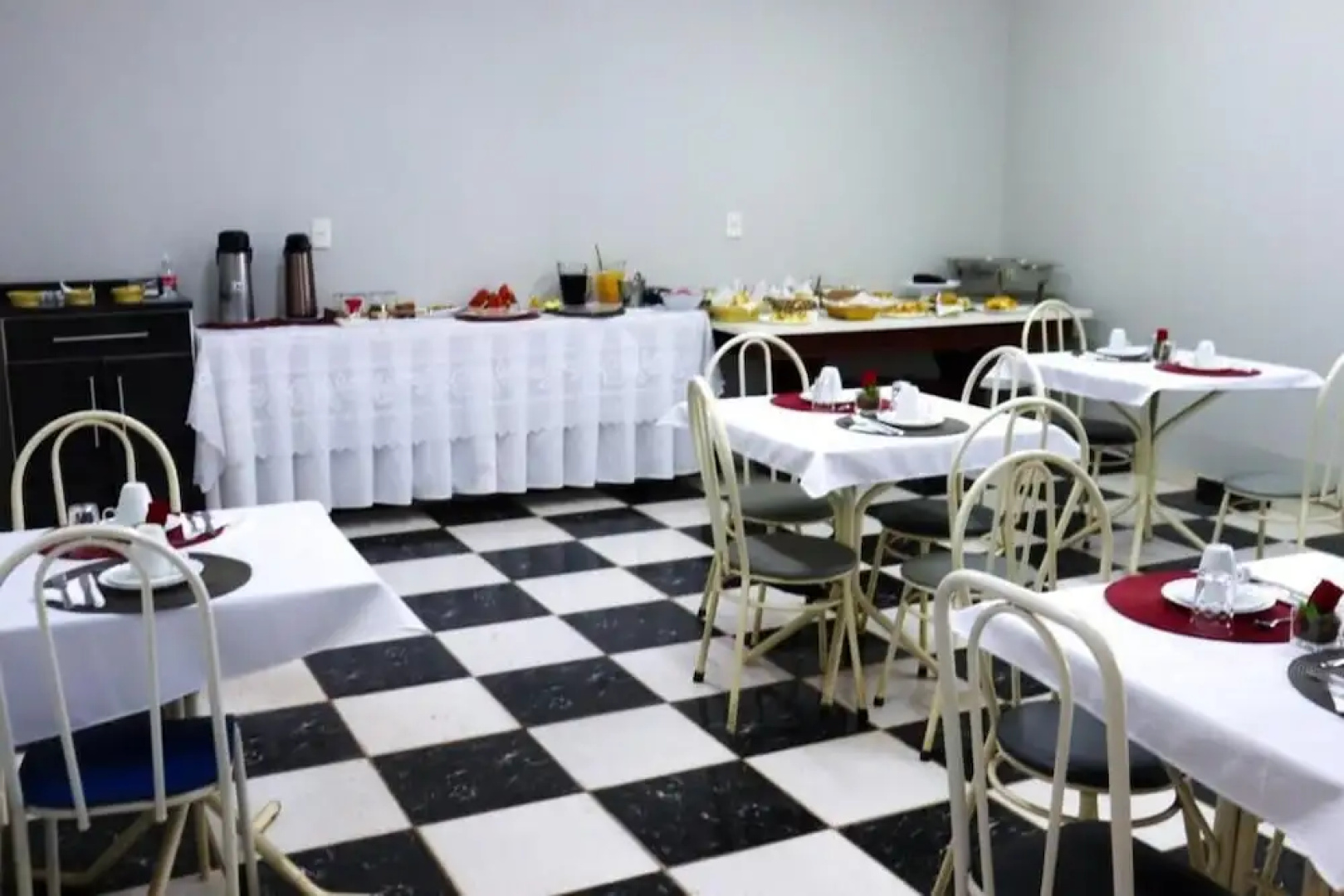 Hotel Rio Verde