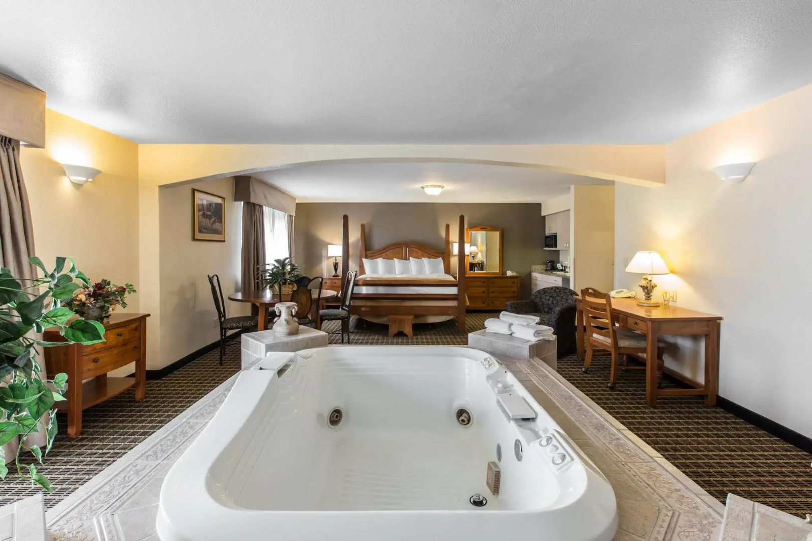 Quality Inn & Suites Silverthorne - Copper Mountain